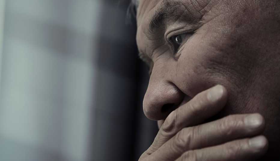 More Older Men Committing Suicide, Data Shows
