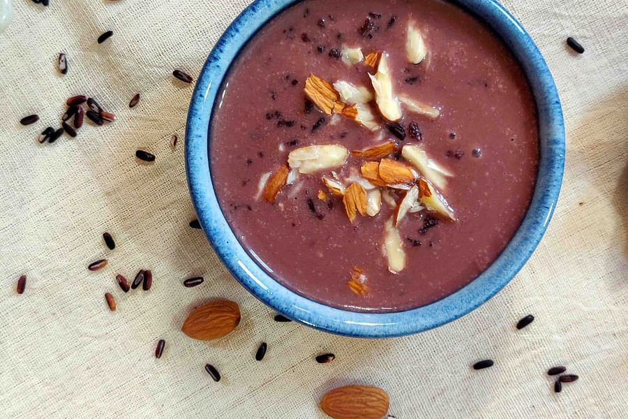 Kheer with brown rice and jaggery