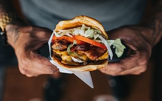 What are some healthy alternatives to popular fast food options in the USA?